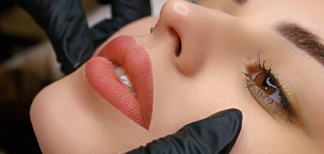 How to Apply Liquid Lipstick